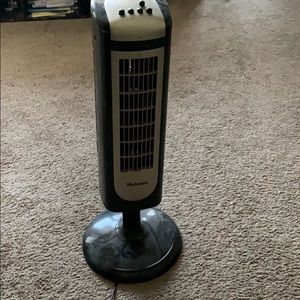 Very good condition Holmes Floor Fan.